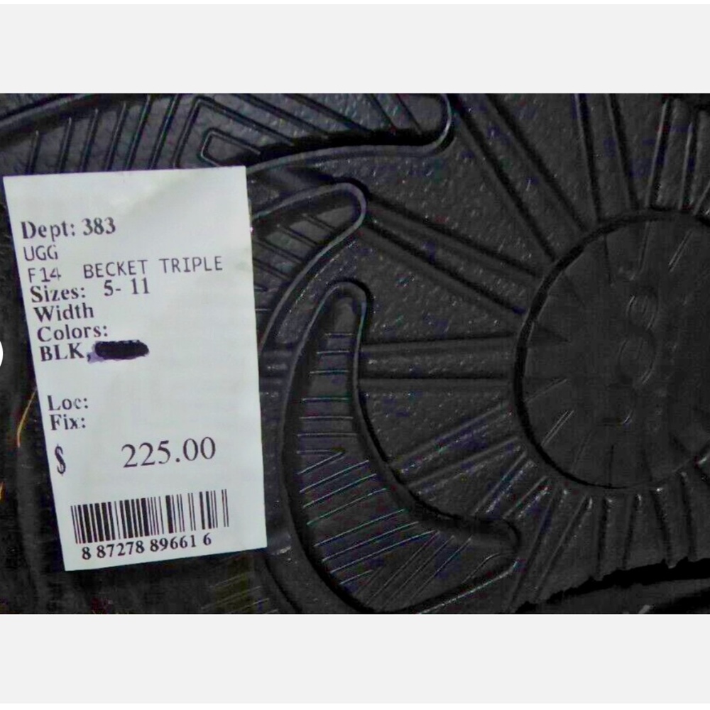 🎈FINAL SALE UGG Becket Black Distressed Leather Boots NEW * - Picture 16 of 16
